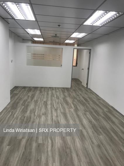 International Plaza (D2), Office #206926911